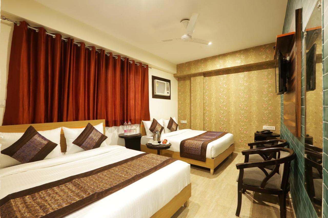 Hotel Ark Suites At Delhi Airport New Delhi Exteriör bild