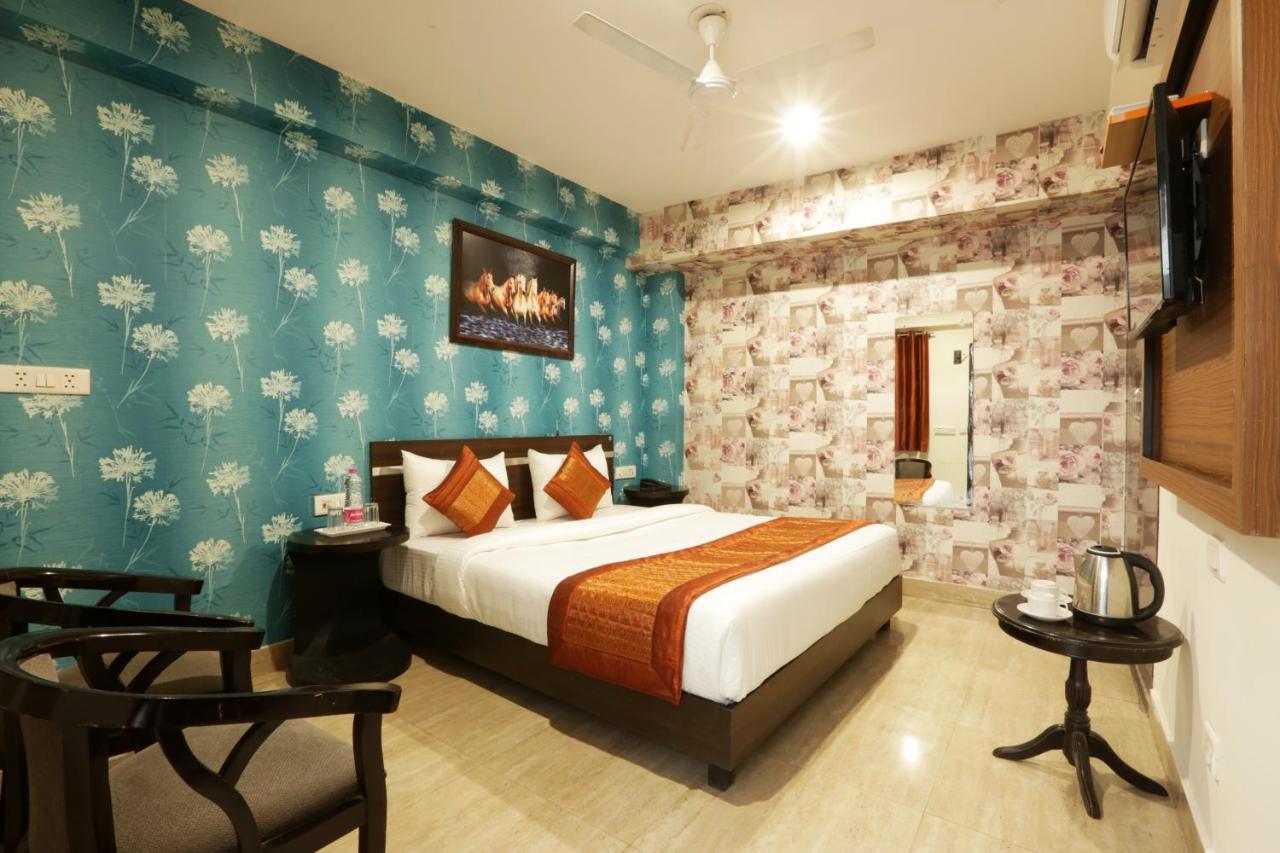 Hotel Ark Suites At Delhi Airport New Delhi Exteriör bild